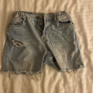 Short jean